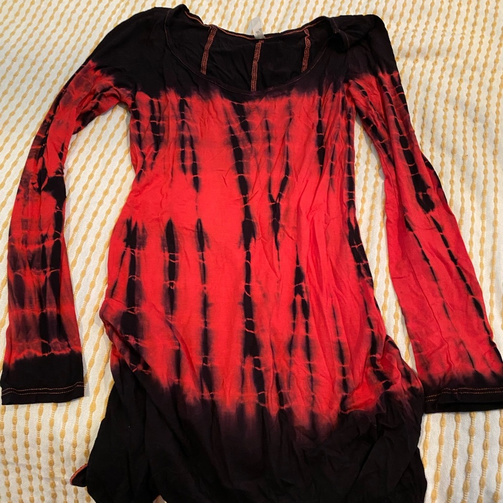 Mini dress with sleeves
